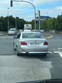 Авария дня. BMW-обочечник устроил ДТП на встречной полосе