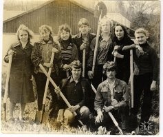 Колоритные фото с советских субботников