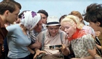 Колоритные фото с советских субботников