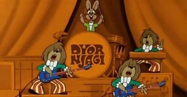 Демотиваторы: урожай в Италии, жесты из детства и котики