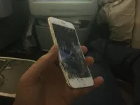 Чёта я сомневаюсь, что телефону потоптались, больше похоже раздаточной тележкой проехались.