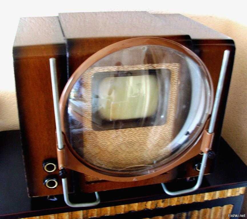 Первые советские телевизоры. Первый Советский телевизор КВН-49. Рекорд 311 телевизор. КВН-49 кинескоп. Ламповый телевизор КВН 49.
