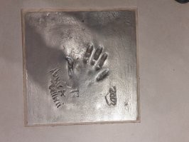 Димон, я решил подарить тебе еще одно как бы фото Моники Беллучи.