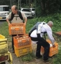 С рук? 
Эта модель экзоскелета без рук.