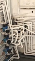 Какому-то ТС тут уже объясняли, что для того, чтобы такое соорудить, нужно быть спецом экстракласса: это даже не пластик – это металлические трубы!