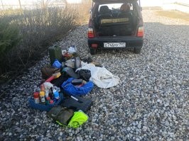 Ну... Если не считать Оку четырёхместным автомобилем, то багажник получается весьма неплохой.