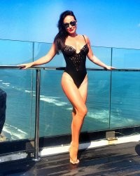 т.е из говнокина этой инстадивы её будут проверять! не из-за яхты, дворца, самолёта в её собственности, а из-за кина! бугага! вот это работа, вот это результат!!!
и хто стучит?! Елена Крайт биография ведущей "Экстренный вызов" на Рен ТВ...
ипала жаба гадюку....