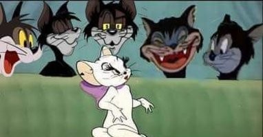 От улыбки лопнула щека