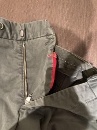 Сдаётся мне, что содержимое такого кармана - это как пушап для бюзика, из почти ничего сделать что-то объёмным.