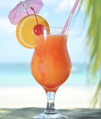 Такие разные дачные майские: фото отдыха девушек из России