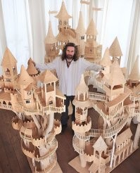 Не очень большой хомячек то??