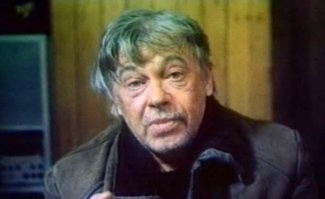 в "Рэкет"-е одна из последних, (если не последних) ролей