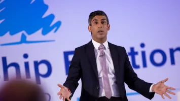 Индия решила вернуть украденные Британской империей ценности