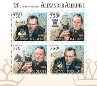 Почему чемпион Алехин, несмотря на запрет, на все игры приходил с компаньоном?