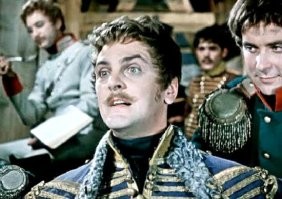 Кончились танцы: учительницу уволили за съемку непристойных танцев для TikTok