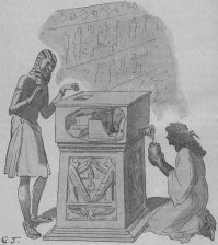 Монетоприемник придумали еще греки для продаж воды - монетку кидаешь, пропорционально ее весу выливается вода. Так что за две тысячи лет ничего особо не поменялось. Разве что механику заменила электроника. Но тогда хватало и механики - у монет были разные веса. А вот когда халявщики додумались вместо монет кусочки металла нужного веса кидать - тут то все и закончилось. Замечу, даже в нашем не столь отдаленном прошлом -  жетоны метро частенько подделывали металлическими кружочками. Ныне добавили к механике электронику распознавания монет - и то фальшивок полно, в том числе те же металлические кружочки но с прорисованными (печатью) плоскими изображениями аверса и реверса. И электроника пасует...