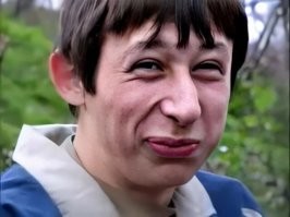 Издеваются над продукцией компании Apple только нищеброды. Например, такие как я