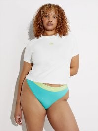 Не поленился, сходил на оф.сайт Кельвина Кляйна.
На второй странице наткнулся вот на это - дальше не стал смотреть.