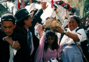 знаем эти трогательные румынские свадьбы