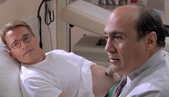 Китайская компания попросила сотрудниц «беременеть по очереди», чтобы не портить отчётность