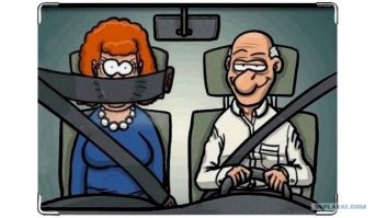 Водитель грузовика проспал дорожную ситуацию и собрал большой "паровоз"