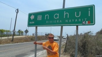 Пусть идут эти чиновники стройными колоннами в перуанскую глубинку...