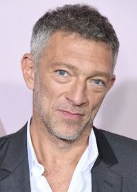 "..поразила сходством со знаменитой мамой". Ну да, а я тут типа ваще не при делах...