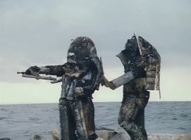 В детстве вот этот фильм боялся, прям до мурашек!