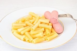 Отчего гениев больше не рождает земля русская?
 Ааа...