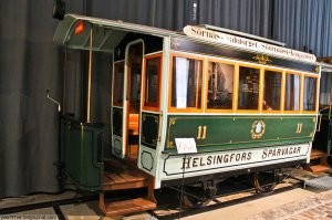 Не Хельсинки, а Гельсингфорс... Школота... Историю своей страны не знаете...