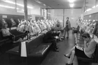 Хренасе площадь салона на Арбате))))) Сейчас наверное абсолютно неподъемных денег аренда стоит....