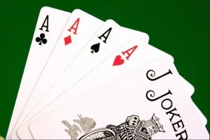 да, ну?! ты видать не игрок, если в казино "играешь" одну ставку! играть не умеешь, но позволяешь себе рассуждать про  "ты бы проиграл"...