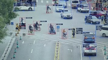 Будущее неизбежно как крах капитализма.
В Китае сейчас тестируются цифровые деньги и Социальный кредит.  Это когда тебе типо пенсию с младых ногтей уже платят, которую накопить не получится, сгорают излишки. При этом государство ни чего взамен не требует, только разве что вести себя хорошо, дизлайки за плохое поведение не получать, мимо урны не плевать, через дорогу правильно переходить, старших уважать, ну и крафтить чего нибудь позитивное, полезное для общества.  А обрабатывать эту гору информации будет...... ИИ. В общем хорошего такого надсмотрщика себе ростим.  С другой стороны от всяких гадостей сразу избавимся. Будет всё чинно мирно по благородному.