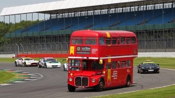 Неа... Это Top Gear 5 серия 12 сезона))))