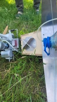 Сейчас такие поделки сделанные из говна и палок, используют на Украине, для вскрытия ПВО. На радарах светятся как БПЛА.