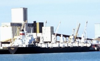 Сухогруз "Петр Васев"