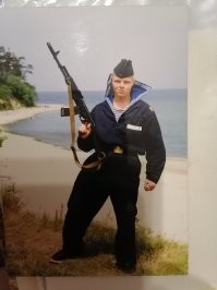 А это я между сессий. 96-ой год.