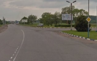 13.11(1). При въезде по дороге, не являющейся главной, на перекресток, на котором организовано круговое движение и который обозначен знаком 4.3...