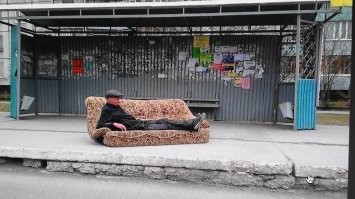 25 необычных и симпатичных автобусных остановок со всего мира