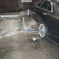 Ну... есть болгарка и хороший алмазный диск ...что бы решить проблему.