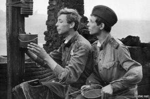 Российские учёные создали работающие на водке двигатели для космических аппаратов