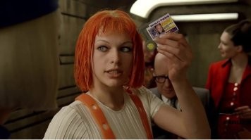 Да когда уже сделают единый документ? 

С чипом памяти, магнитной полосой и прочими штрихкодами. 

Вместо всех паспортов, снилсов, страховок и прочих радостей чиновников. 

Всё внести в базы и на чип памяти. Задублировать его, на всякий случай. 
Фото морды и минимальные данные текстом. Всё. 

Я вообще не понимаю, нахрена столько разных документов человеку? 
Есть его паспорт. С уникальным номером. 
Ну и привяжите к нему всё остальное. 
Пенсионный, мёд страховку, СНИЛС этот, пресловутый, ИНН... Всё! 

Заодно и медкарту туда писать. 
Врач воткнул карточку в считыватель и сразу видит что там было и что нельзя. 

Да и банковскую туда привязать можно, при желании. 
Всё равно, пин-код вводим, если сумма выше определённой. 

Сделать эту карту прочной, негорючей и не боящейся воды. Это не так сложно.