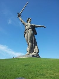 Наглядное сравнение самых известных статуй планеты