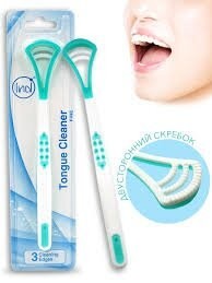 Язык мужчины позеленел и покрылся волосками из-за курения и антибиотиков