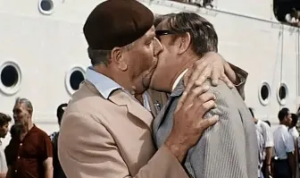 15 самых запоминающихся сцен поцелуев в кино