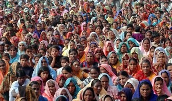 Она вроде индийского происхождения, вот пусть туда и направит свою идею!