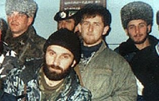 Возмущается "герой", который в 16 убил первого русского?