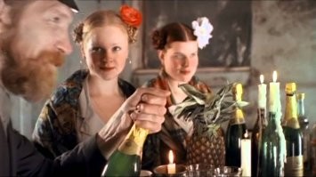 "Хочется чего-то попроще": Зверев рассказал о любви к деревне и дояркам