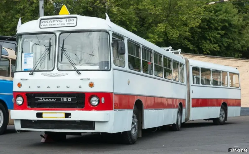 Он в 1970 по нескольким маршрутам ходил