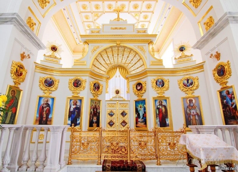 Спасо-Преображенский кафедральный собор в Одессе, внесённый в Юнеско, сегодня уничтоженный путинскими ракетами